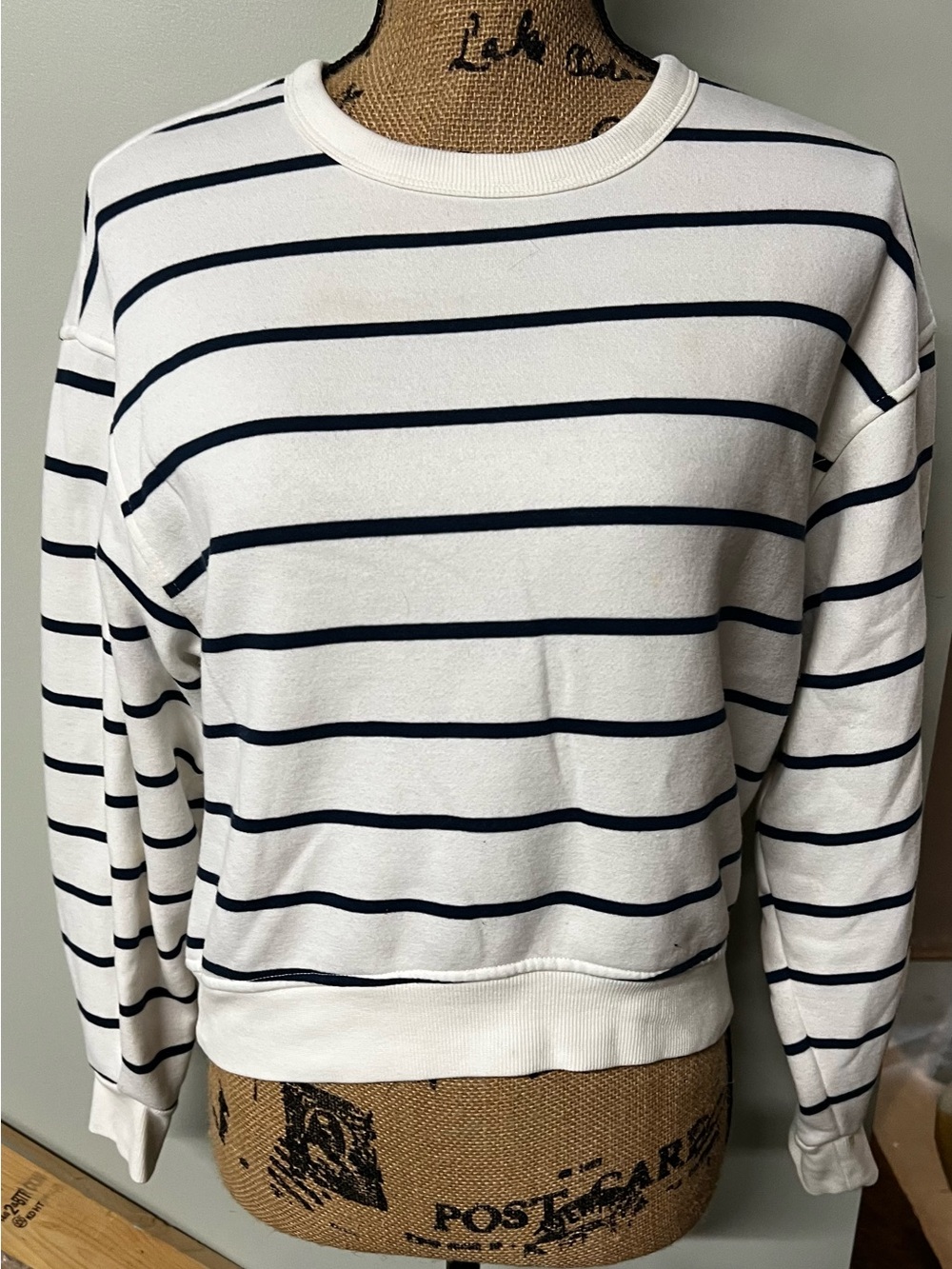 Old Navy White Sweatshirt with Navy Tag